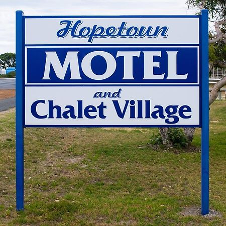 Hopetoun Motel & Chalet Village Exterior photo